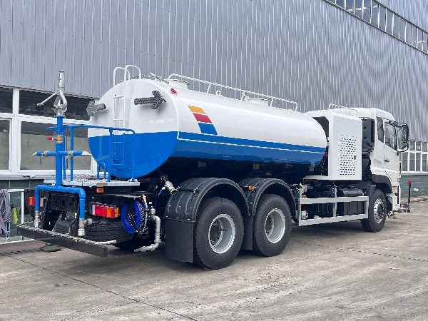 东风天龙6x4高压清洗车|路面养护车|路面冲洗车|路面清洗车