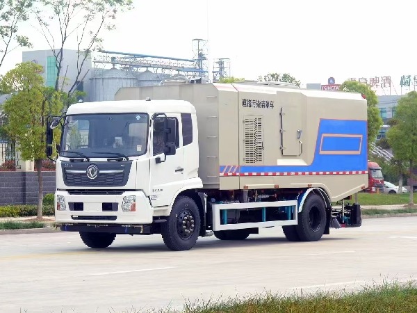 东风天锦5180道路污染清除车|SGZ5189TXCDF6型深度吸尘车|后滚扫吸尘车|扫路车