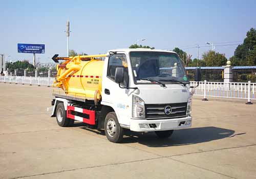 华威驰乐牌SGZ5040GXWKM6型吸污车