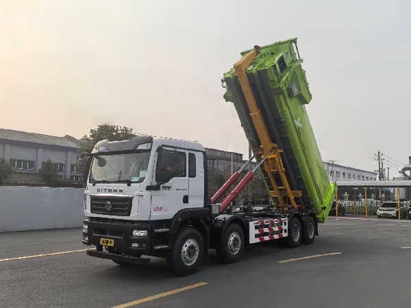 华威驰乐牌SGZ5311ZXXZZ6C5车厢可卸式垃圾车｜中国重汽汕德卡8x4钩臂式垃圾车｜垃圾转运车