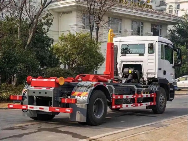 华威驰乐牌SGZ5180ZXXZZ6C5车厢可卸式垃圾车｜中国重汽汕德卡18T钩臂式垃圾车｜压缩垃圾箱转运车辆