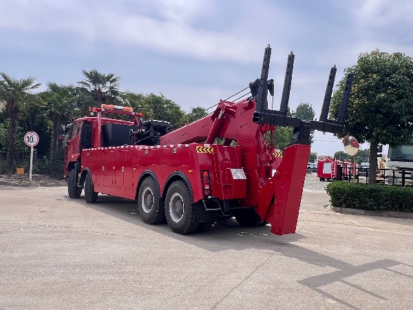 中国重汽HOWO豪沃8x4拖吊连体清障车【海外版】｜清障车｜道路救援车