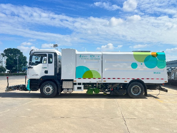 华威驰乐牌SGZ5181TXSZBEV纯电动洗扫车｜中国重汽豪沃TX新能源EV纯电动清扫车｜清洗车｜道路污染清除车｜清扫保洁车