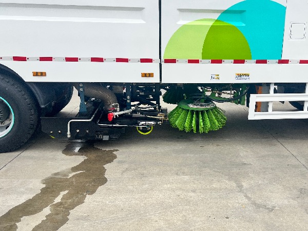 华威驰乐牌SGZ5181TXSZBEV纯电动洗扫车｜中国重汽豪沃TX新能源EV纯电动清扫车｜清洗车｜道路污染清除车｜清扫保洁车