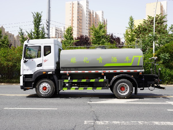 12立方新款东风多利卡D9绿化喷洒车｜华威驰乐牌SGZ5160GPS6EQ绿化喷洒车｜12吨洒水罐车｜12-15吨多功能抑尘车