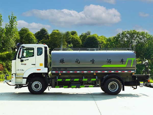 中国重汽豪沃12方环卫洒水罐车｜华威驰乐牌SGZ5180GPSZZ6T5绿化喷洒车｜多功能抑尘车｜15吨洒水车