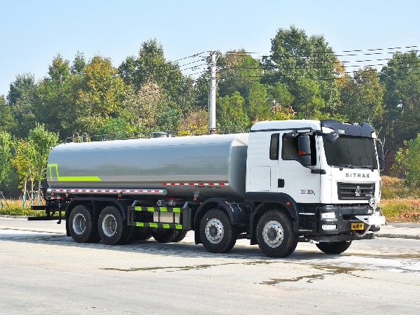 中国重汽-汕德卡8x4洒水车｜湖北华威SGZ5310GPSZZ5C6绿化喷洒车绿化喷洒车｜25吨供液车｜环卫作业洒水车｜雾炮车｜多功能抑尘车