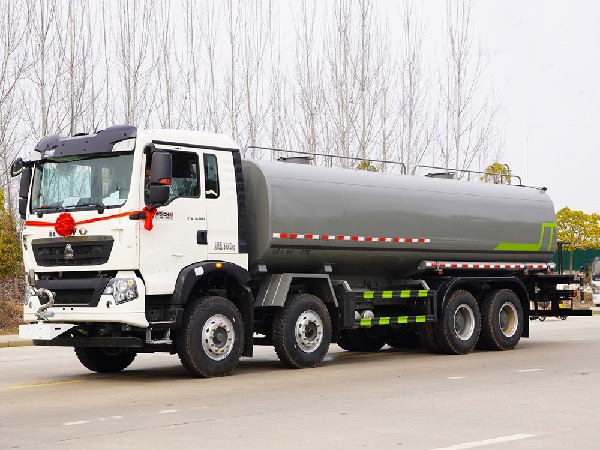 中国重汽HOWO豪沃TX系列22-23方环卫洒水罐车｜雾炮车｜湖北华威绿化喷洒车｜多功能抑尘车｜