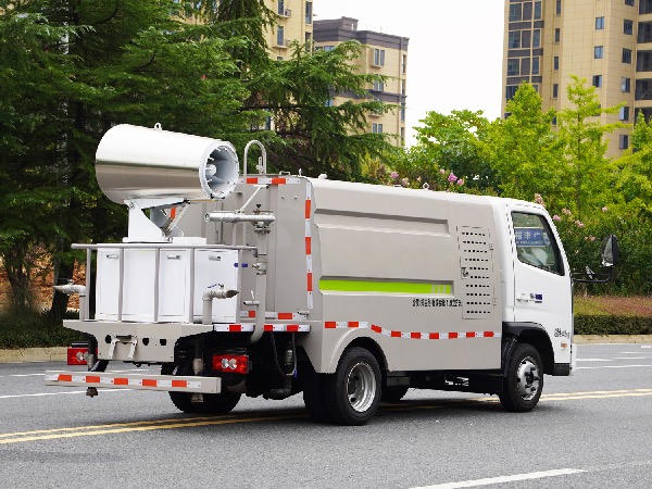 福田奥铃智蓝纯电动EV多功能抑尘车｜路面清洗车｜环卫洒水车｜绿化喷洒车｜5041TDYBJBEV纯电动多功能抑尘车｜雾炮车