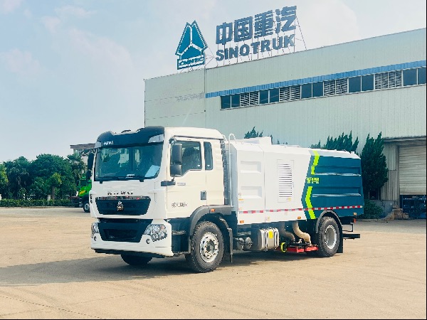 中国重汽豪沃5180TXC多功能吸尘车｜华威驰乐牌SGZ5189TXCZZ6T5吸尘车｜煤矿厂区真空吸尘车｜钢厂吸尘车